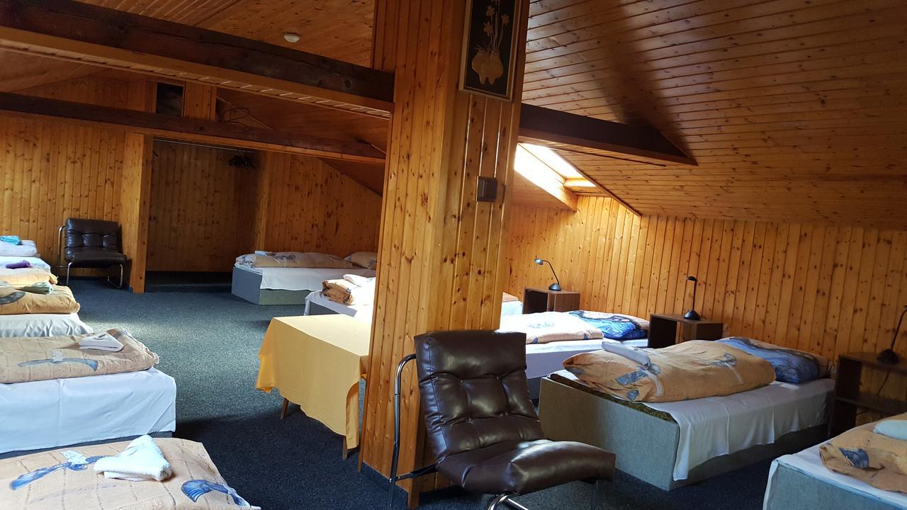Hotel Posta Decin Exteriör bild