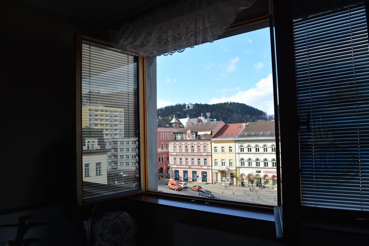 Hotel Posta Decin Exteriör bild