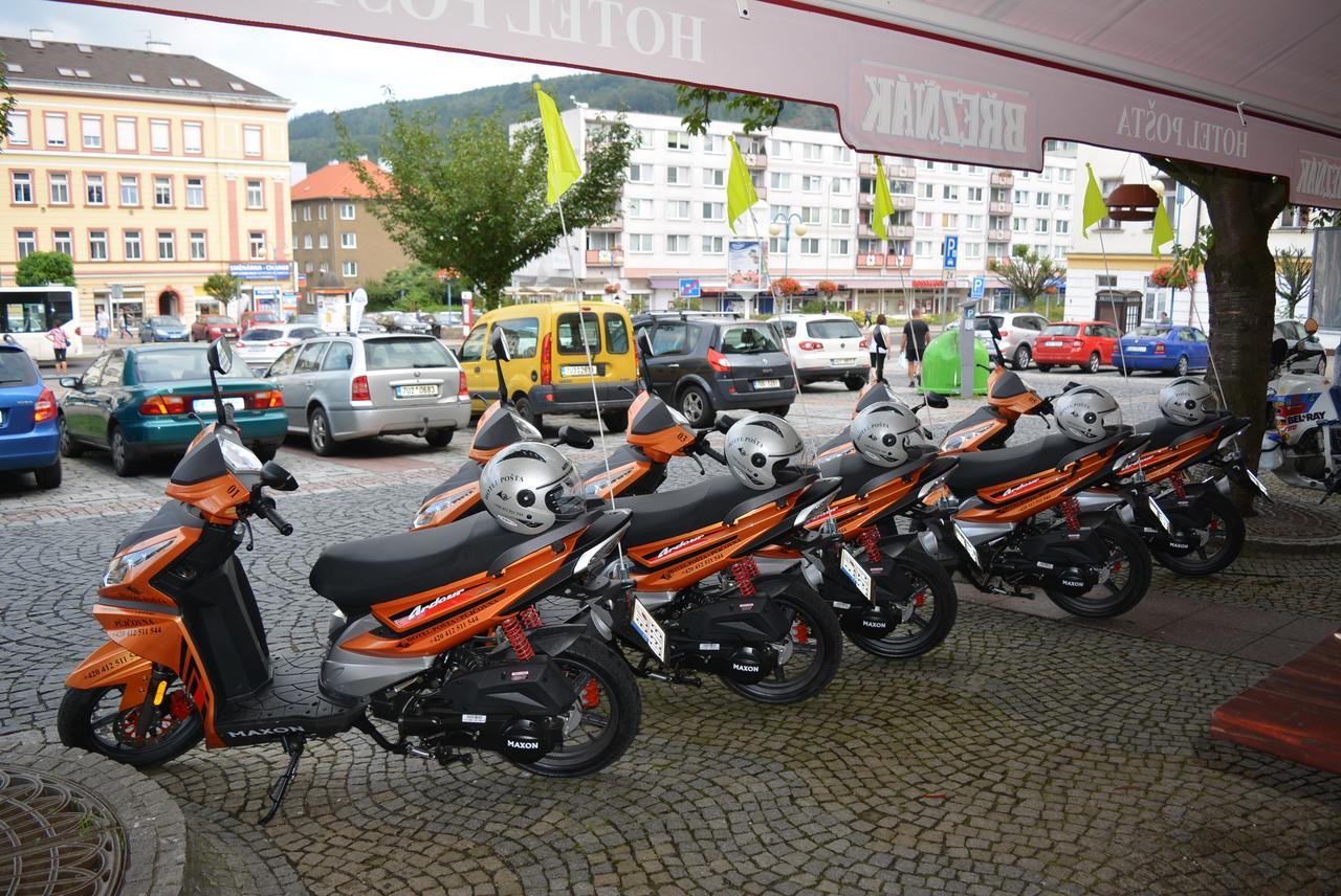 Hotel Posta Decin Exteriör bild
