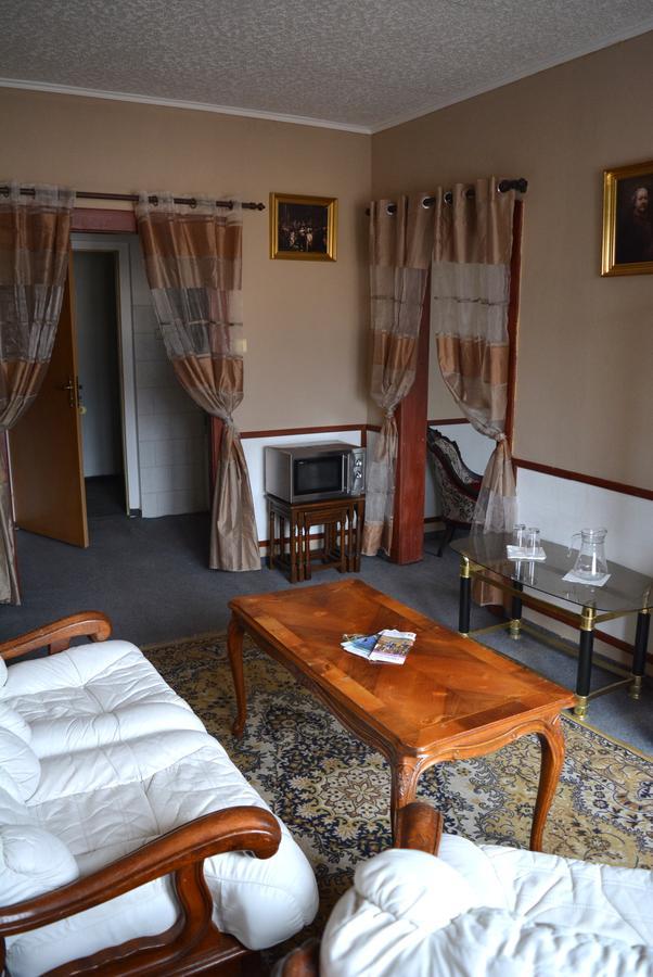Hotel Posta Decin Exteriör bild